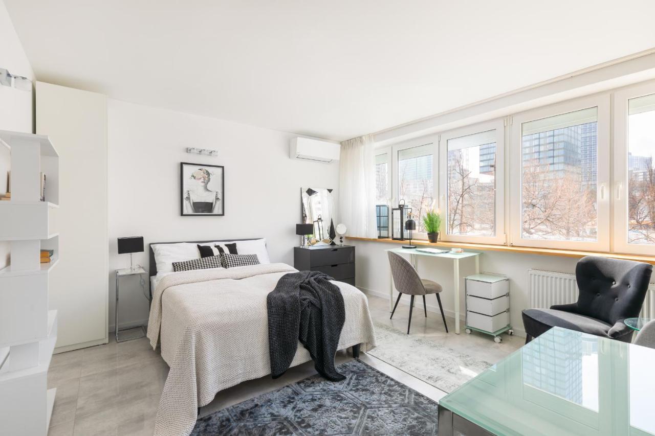 Rent Like Home - Plac Grzybowski 6 วอร์ซอ ภายนอก รูปภาพ